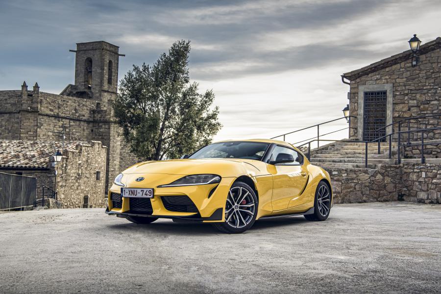  Toyota GR Supra 2.0 (A90) 2020 года  (WW) (фото 13 из 40)